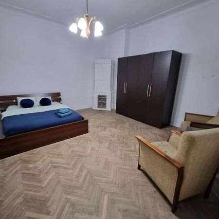Nocleg W Centrum Czestochowy Nmp32 ブィドゴシュチュ エクステリア 写真