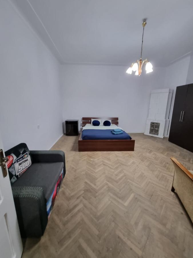 Nocleg W Centrum Czestochowy Nmp32 ブィドゴシュチュ エクステリア 写真